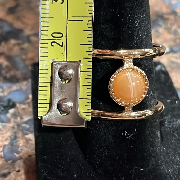 Set of 2 Gold double band rings size 7 & 6.5 - Picture 5 of 6